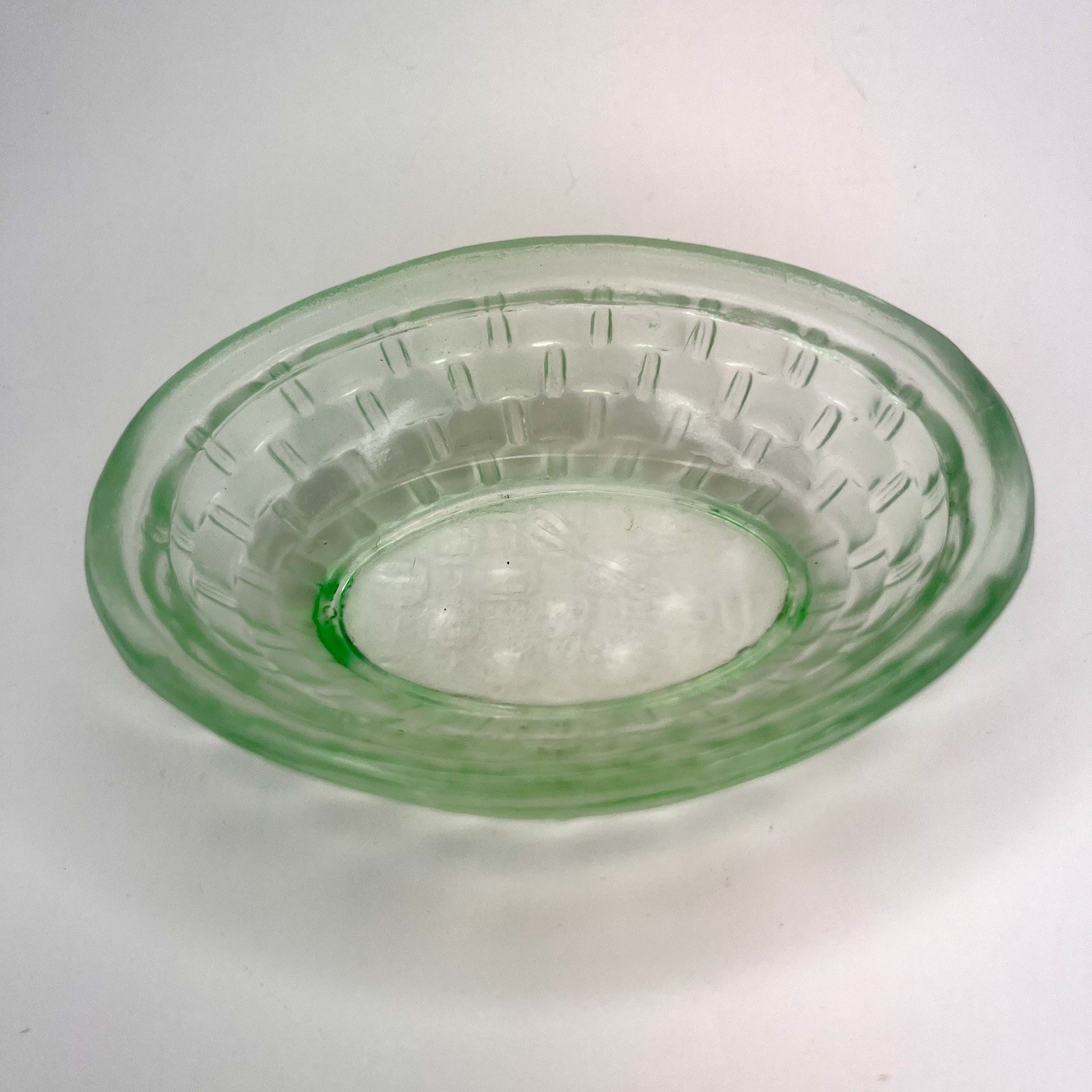 Rabbit On Nest Bunny On Basket – Trinket Dish Candy Bowl – L E Smith Green Glass