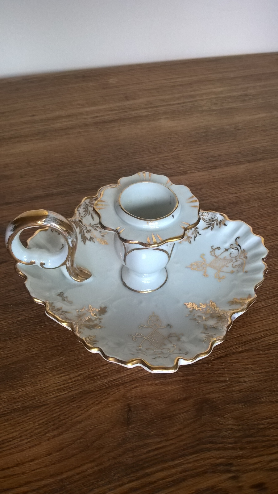 Andrea By Sadek ? Chamberstick 5″ White & Gold Tone Porcelain For Taper Candle