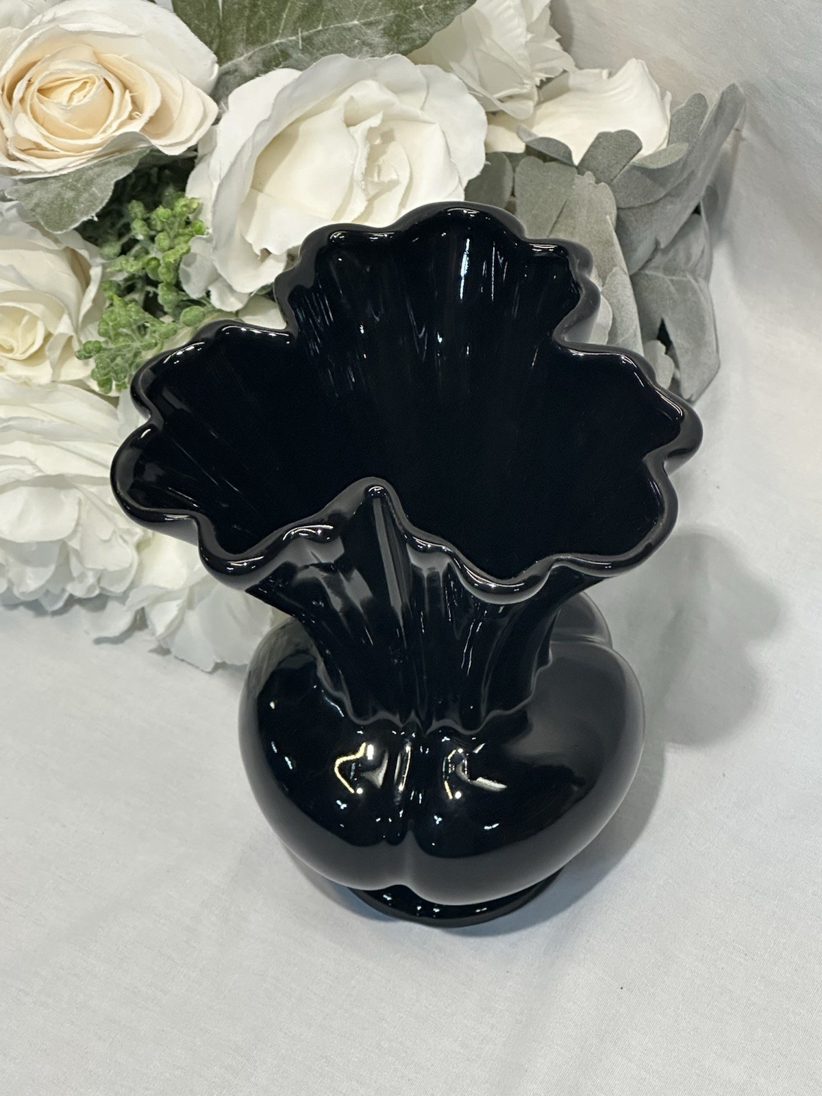 Vintage Vase Black with Fluted Ruffled Edges Bulb Base 6.5” Tall 5” Across