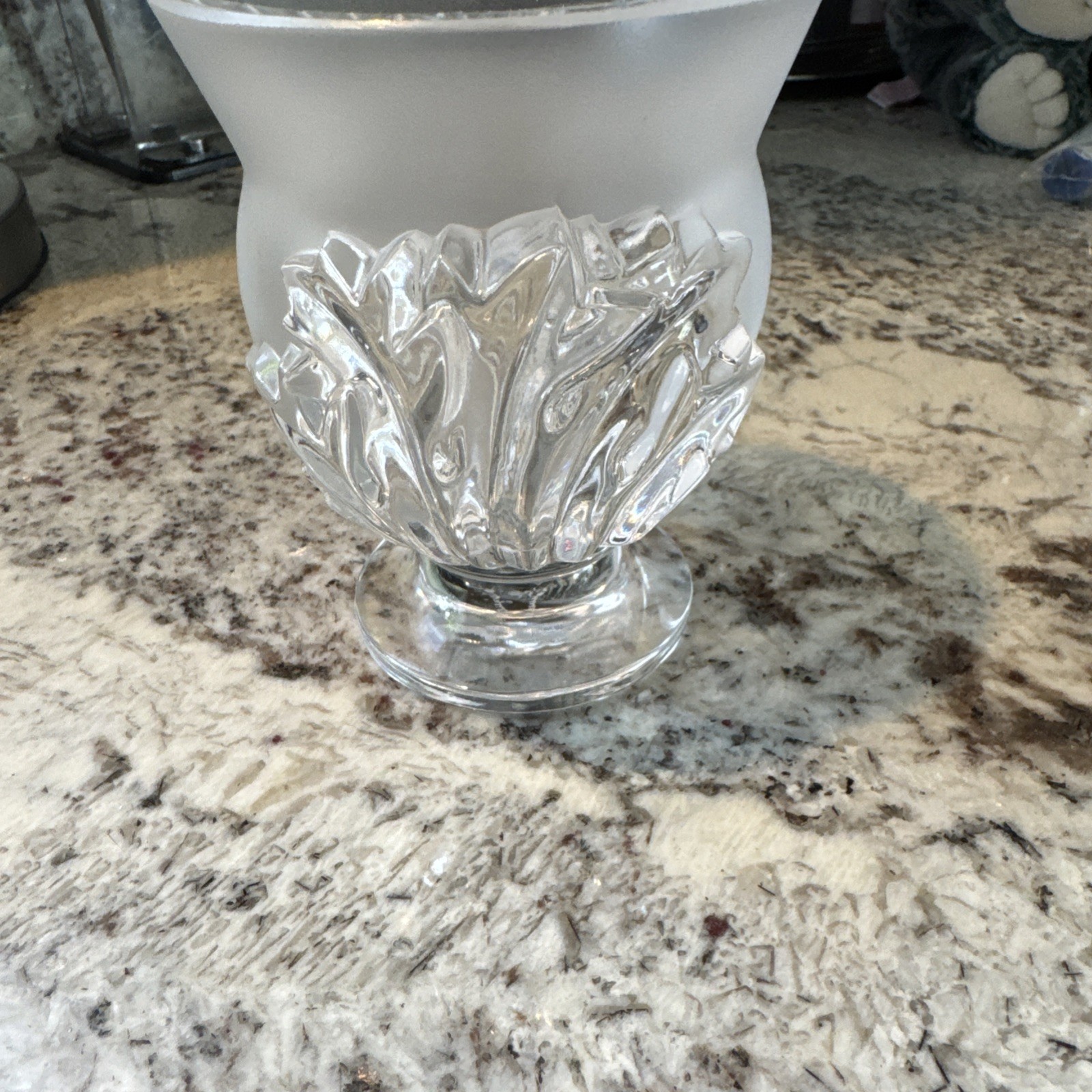 Vintage Signed Lalique France St. Cloud Acanthus Leaf Pedestal Vase 1965
