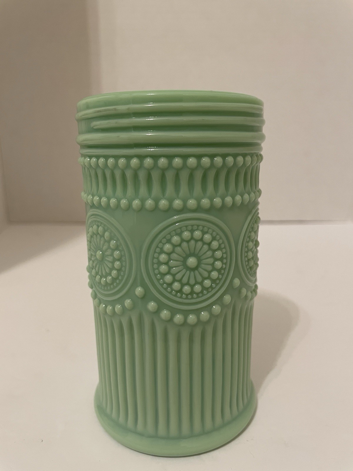 TABLECRAFT JADEITE GREEN GLASS HOBNAIL RETRO 5” VASE OR SUGAR SHAKER NO LID