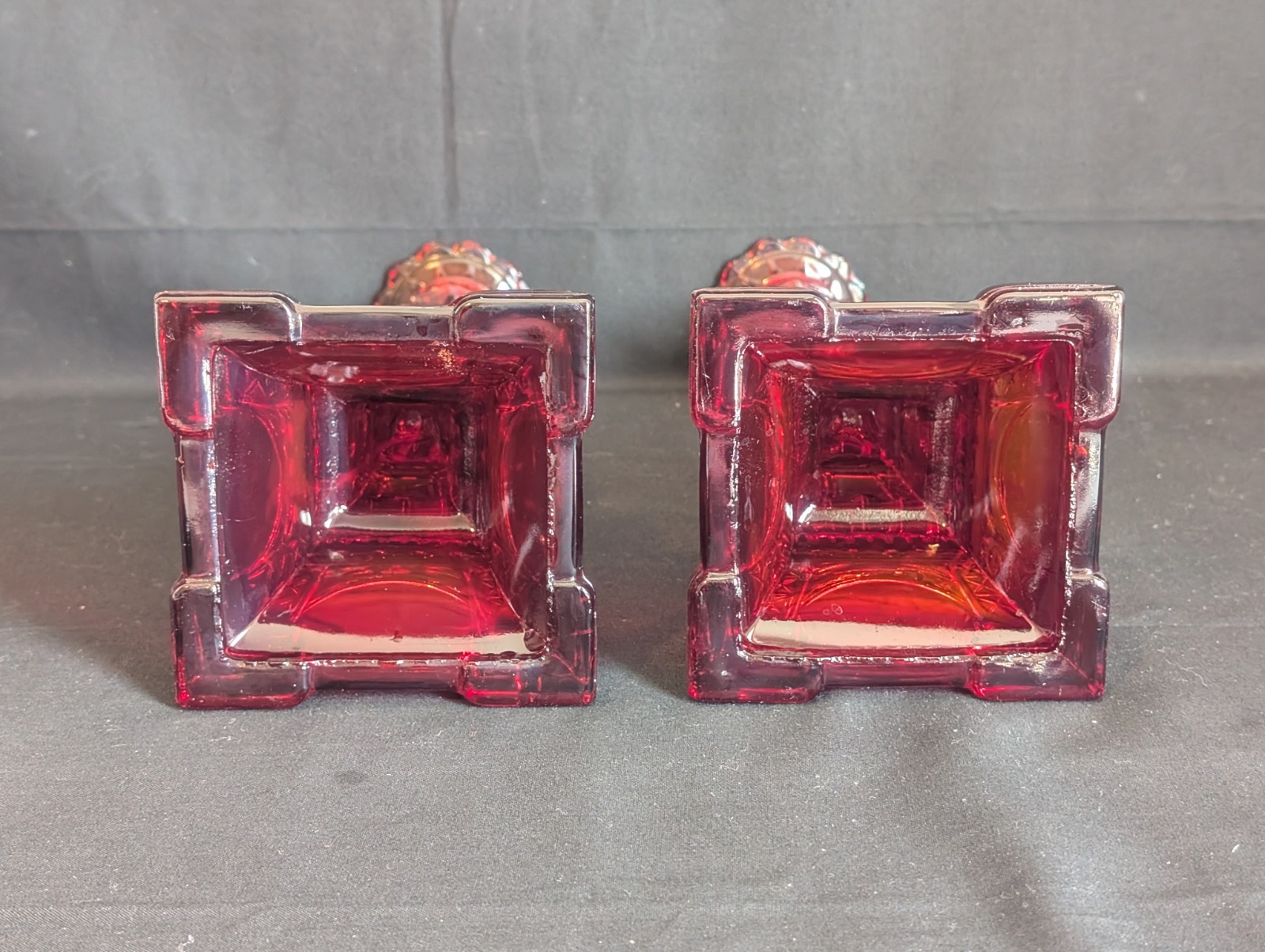 Vtg Pair of 11″ Amberina Glass Eiffel Tower Candlesticks UV Reactive Cadmium