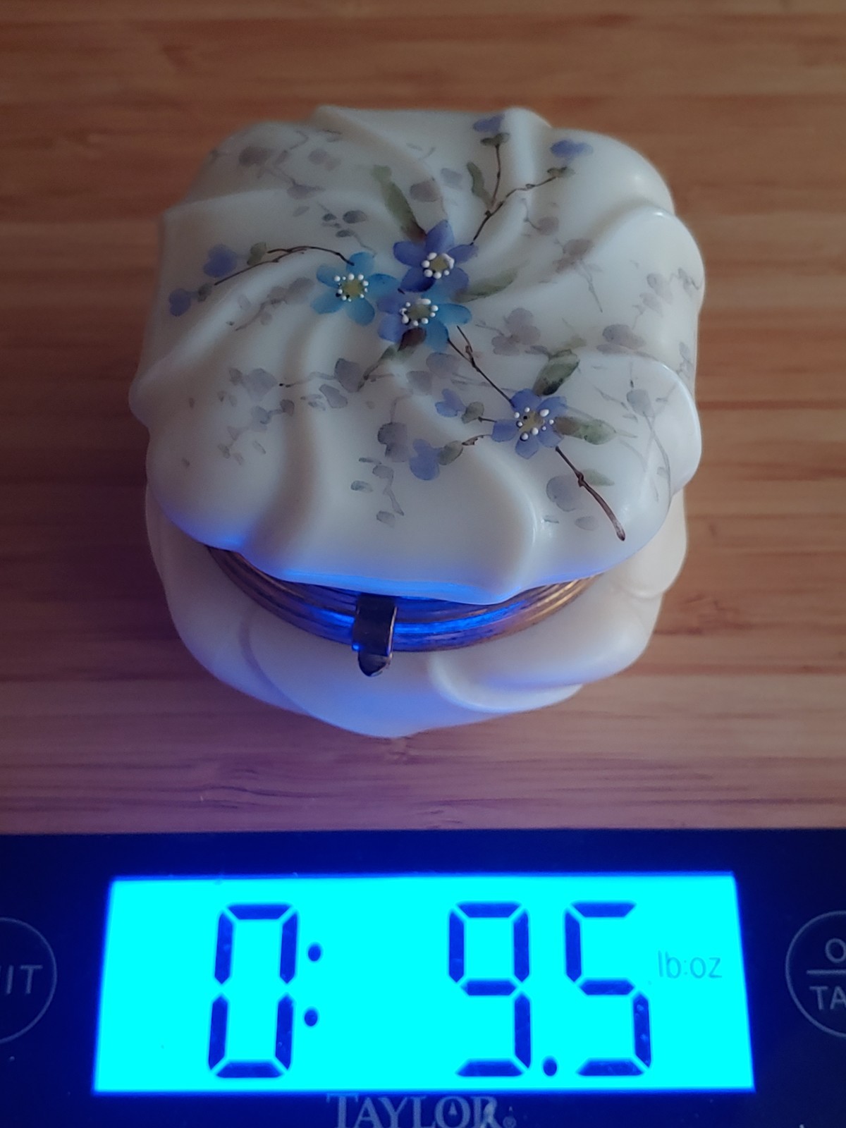Wavecrest Style Victorian Milk Glass Forget Me Nots Hinged Glass Trinket Box