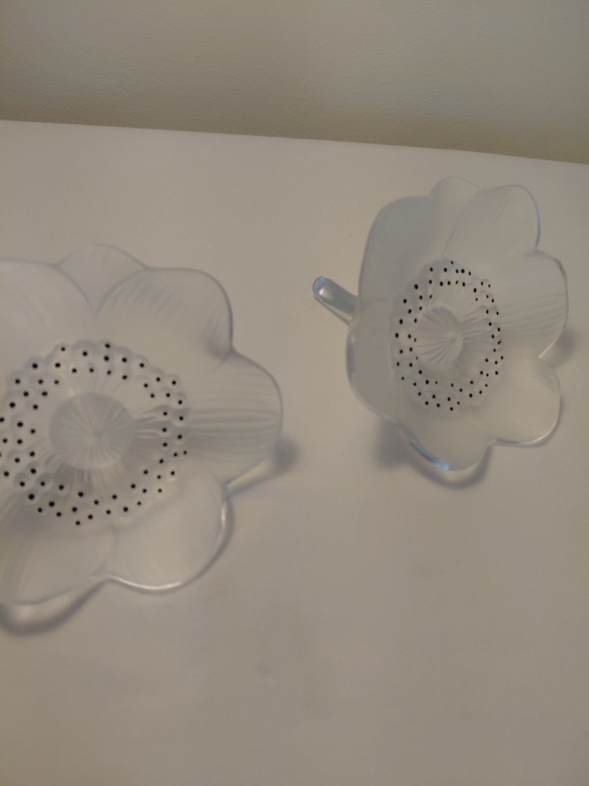 Vtg Rene Lalique Signed Frosted Crystal Anemone Floral W/Black Enamel Sculpture