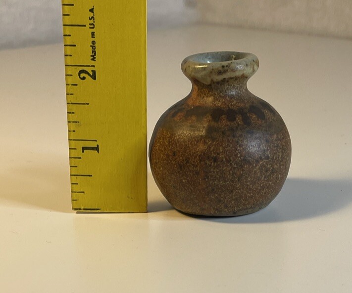 Vtg 1983 Clay Art Pottery Vase Pot Brown Matte Finish Signed 2.25 Inches Tall