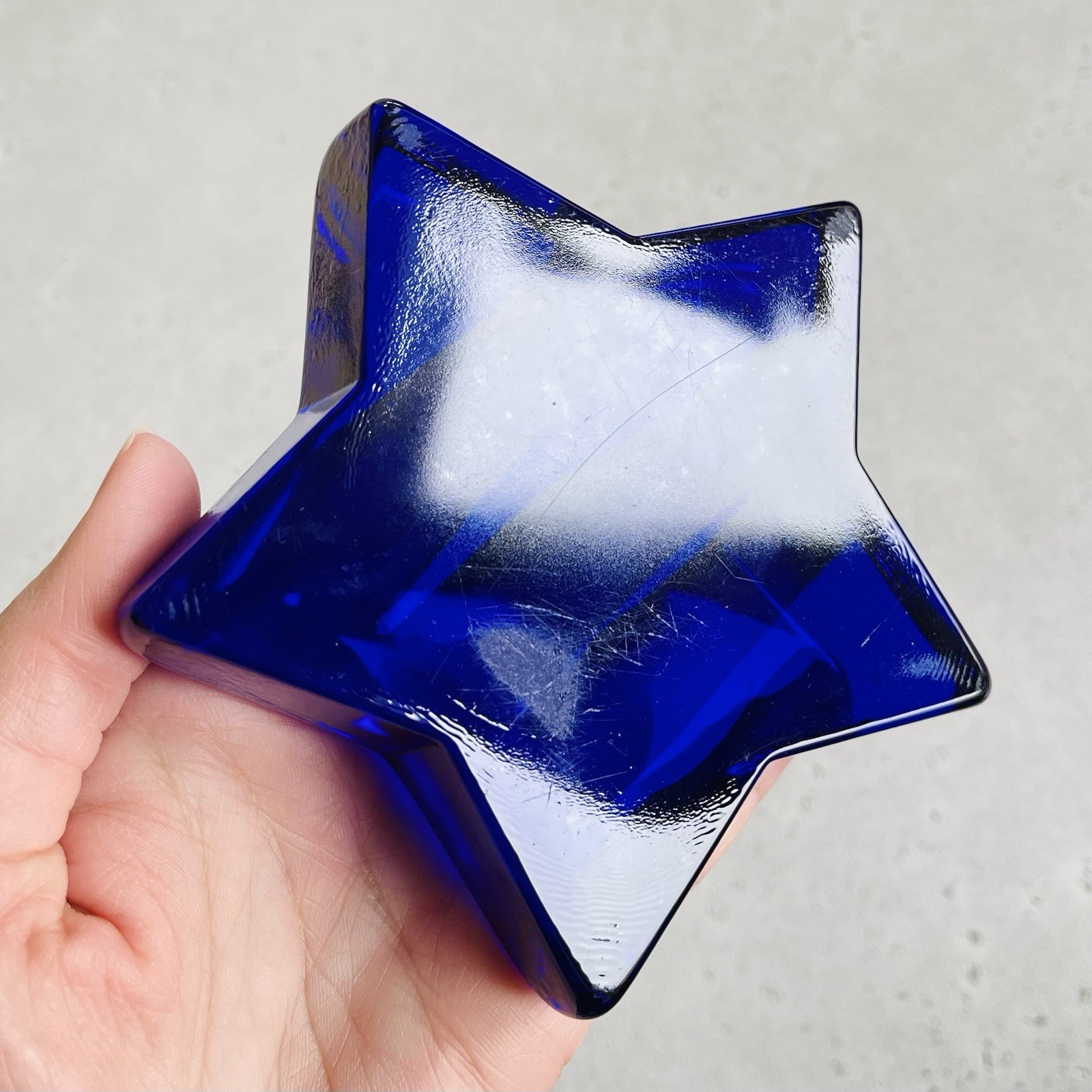 Vintage Cobalt Blue Glass Star Paperweight Celestial Decor Art Sculpture 4 3/4”