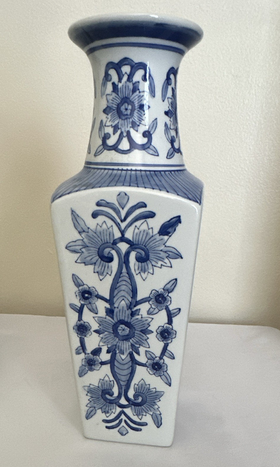 Vintage A&A Blue & White Floral Porcelain Vase 15 in Decorative Glossy Japan