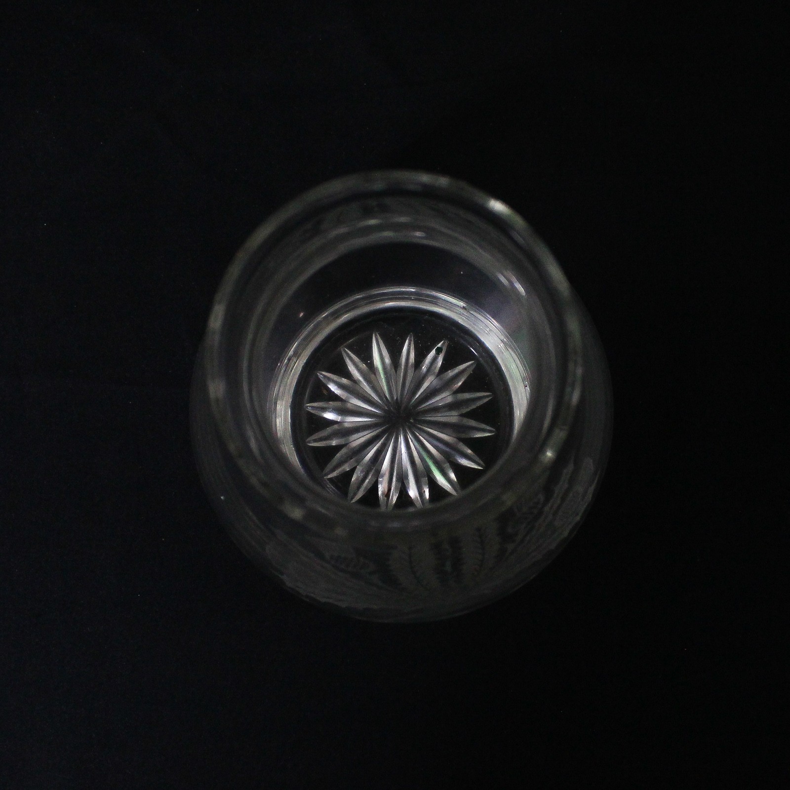 Edinburgh Crystal Thistle Patterned Clear Glass Bouquet Vase 6.5″ Tall