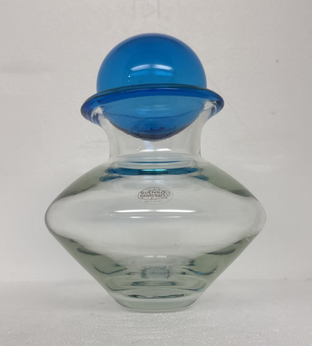 Blenko Glass Good Morning America Vase with Float Ball – Variation
