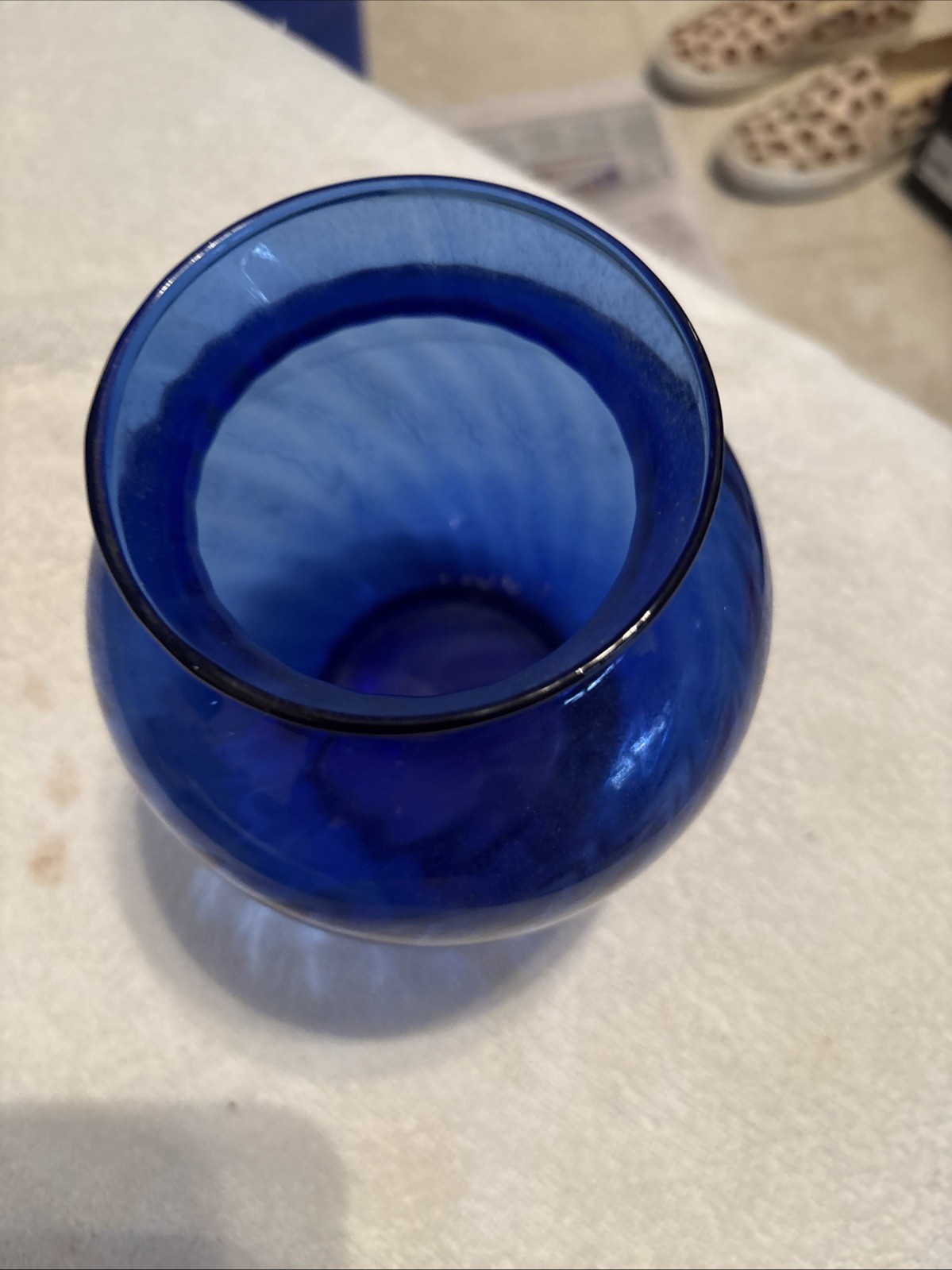 Vintage Indiana Glass Illusions Style Cobalt Blue Optic Swirl Pattern Vase