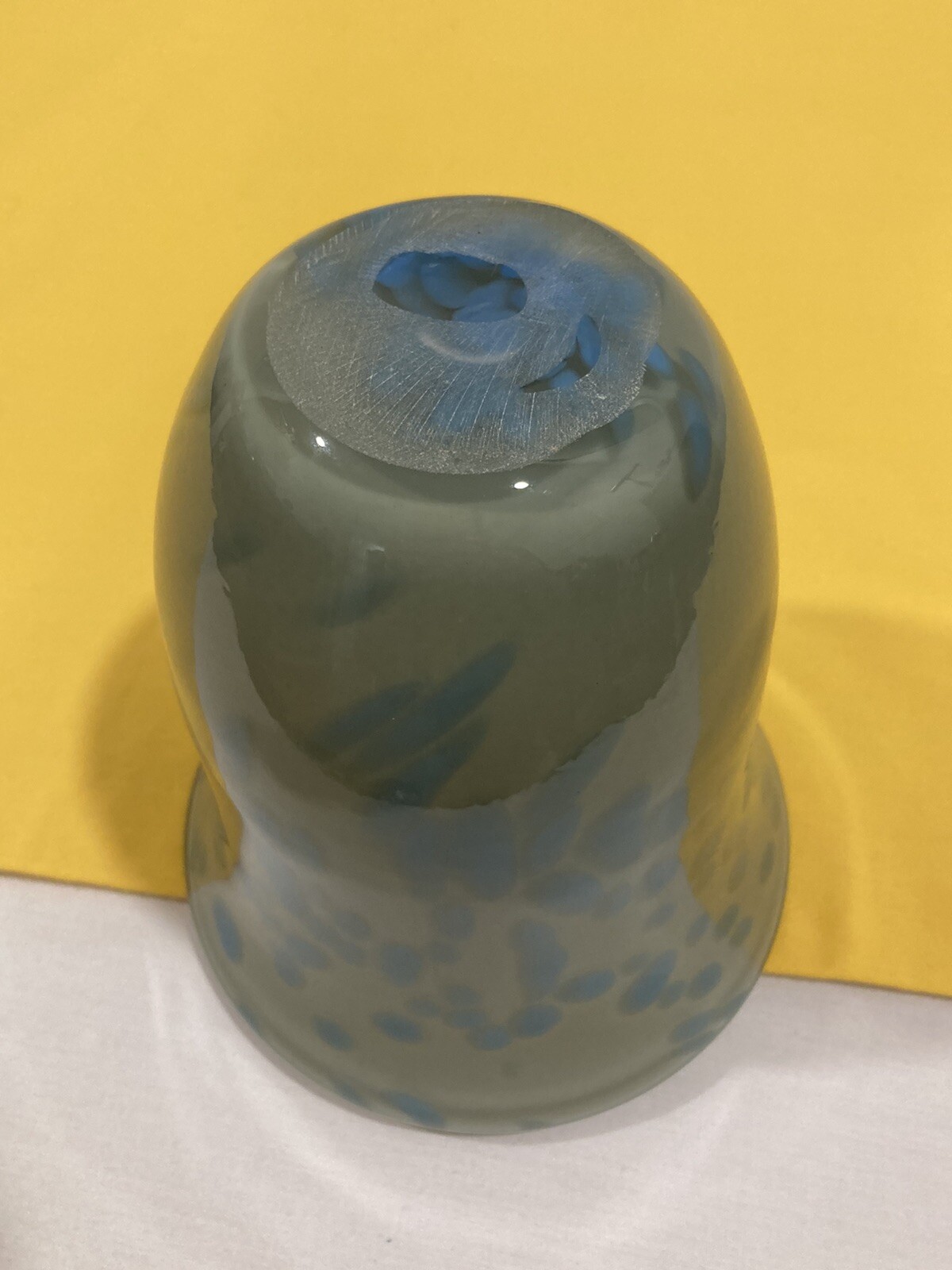 STUDIO ART GLASS Sea Foam Green with Blue Dots 6” BUD VASE ARTIST MADE UNSIGNED