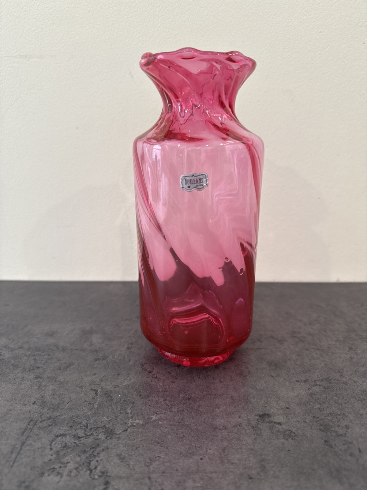 NORLEANS Cranberry Pink Vase, Optic Swirl Art Glass, Ruffled Edge Top, 8″