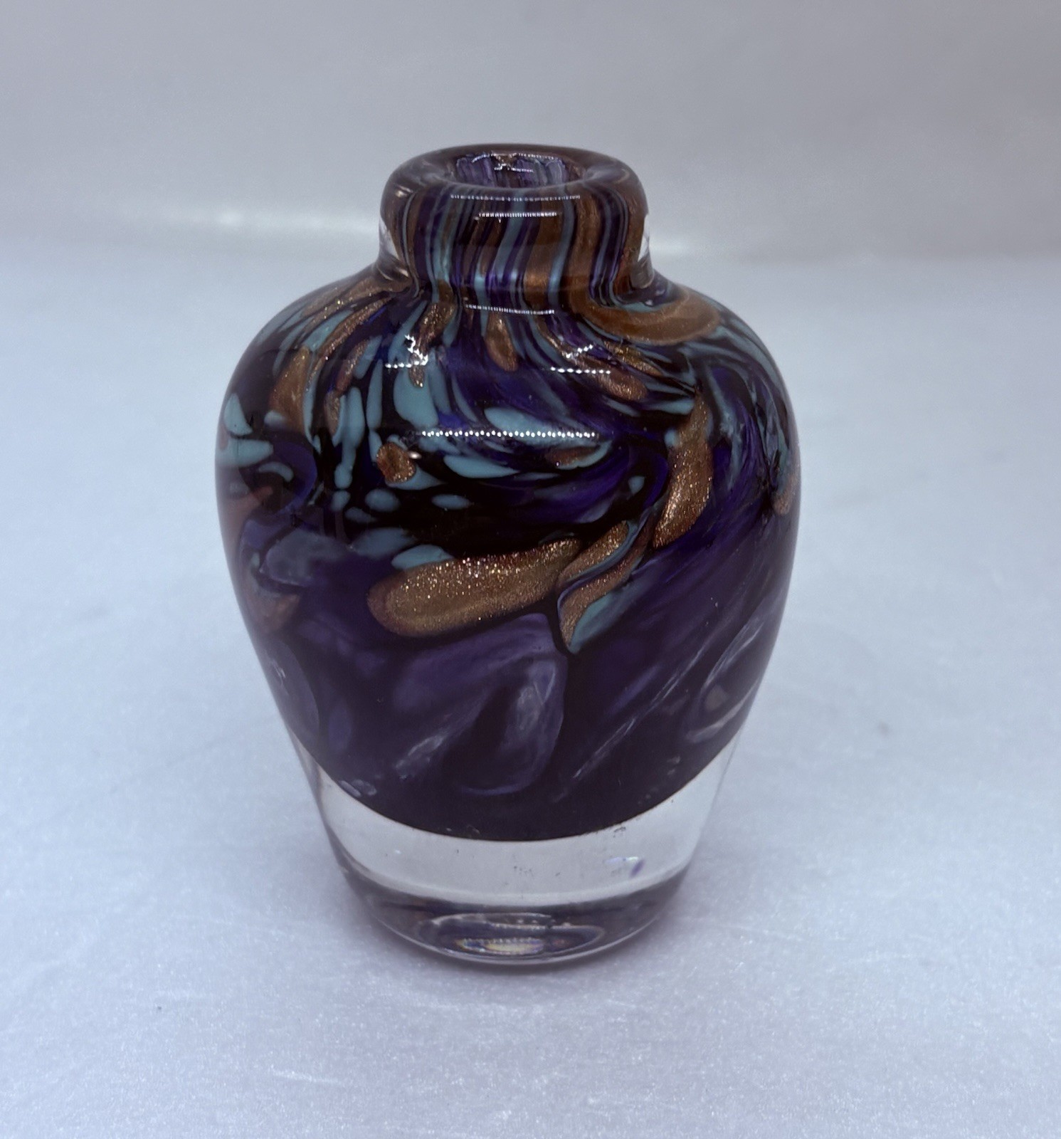 Vijtage Studio Art Glass Bud Vase Vibrant Swirls Gold Sparkles 3.5” Decor 21