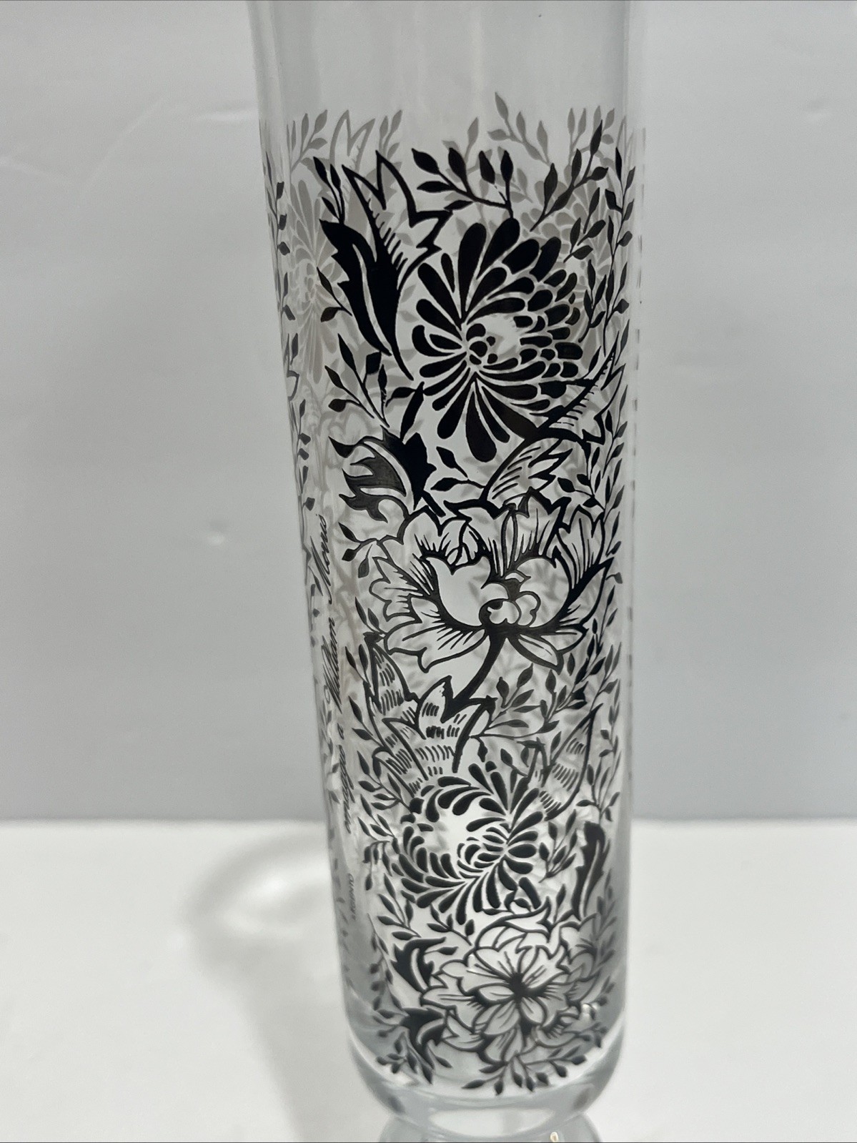 Egizia Argento Omaggio A William Morris Foundation Floral Glass Vase 10 1/4” T