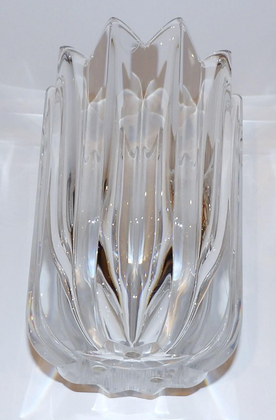 EXQUISITE SIGNED ORREFORS SWEDEN CRYSTAL JAN JOHANNSON 4514-22 FLEUR 7 5/8″ VASE