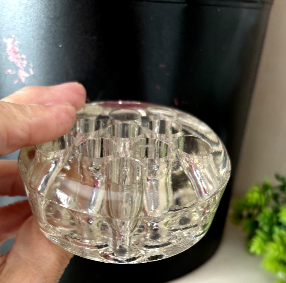 Vtg 3″ Crystal Clear GLASS Round FROG FLOWER Pen HOLDER 11 Holes HEAVY Molded