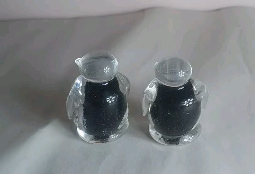 Set Of 2 Penguin Art Glass Miniature Paperweight Figurine Clear Black White 2”