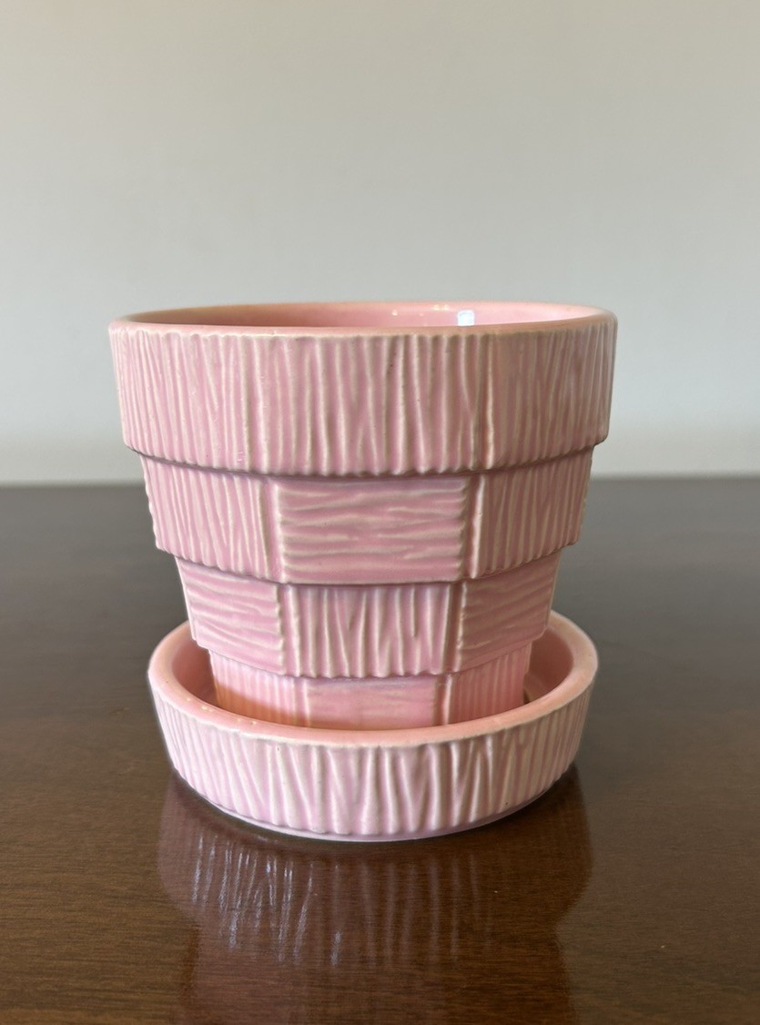 Vintage McCoy Pottery Light Pink Basketweave 4” Planter Attached Saucer USA