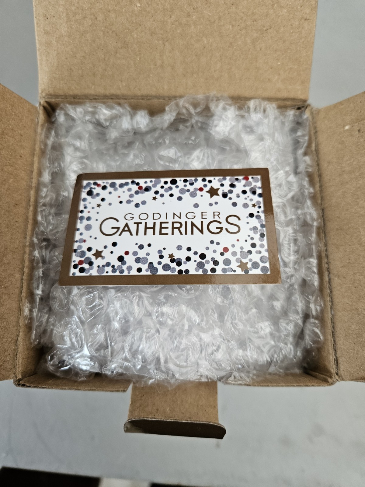 Godinger Gatherings Glass Decorative Square Present Box Clear Red Removable Lid