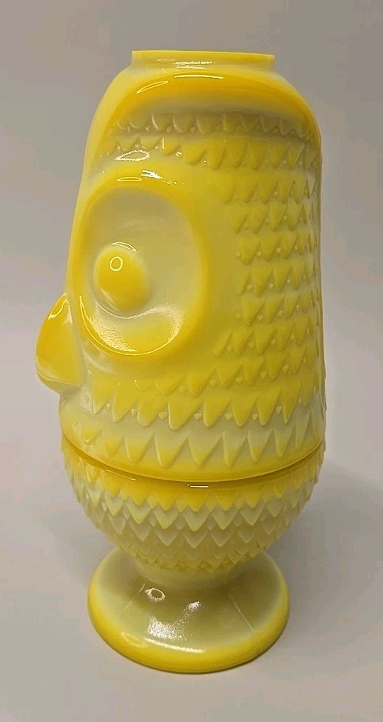 MOSSER VIKING MOLD DANDELION YELLOW GLASS OWL FAIRY LAMP LIGHT NEWEST RELEASE