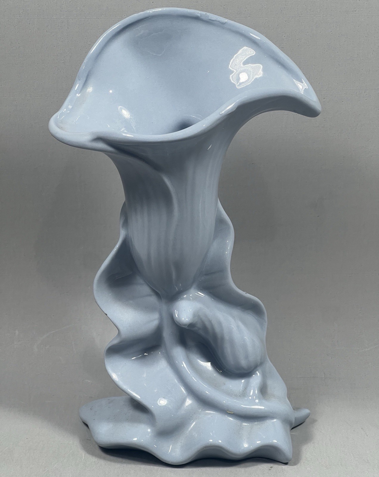 VTG Camark Pottery Vase Blue Calla Lily Flower Ceramic T-134 Mid Century Modern