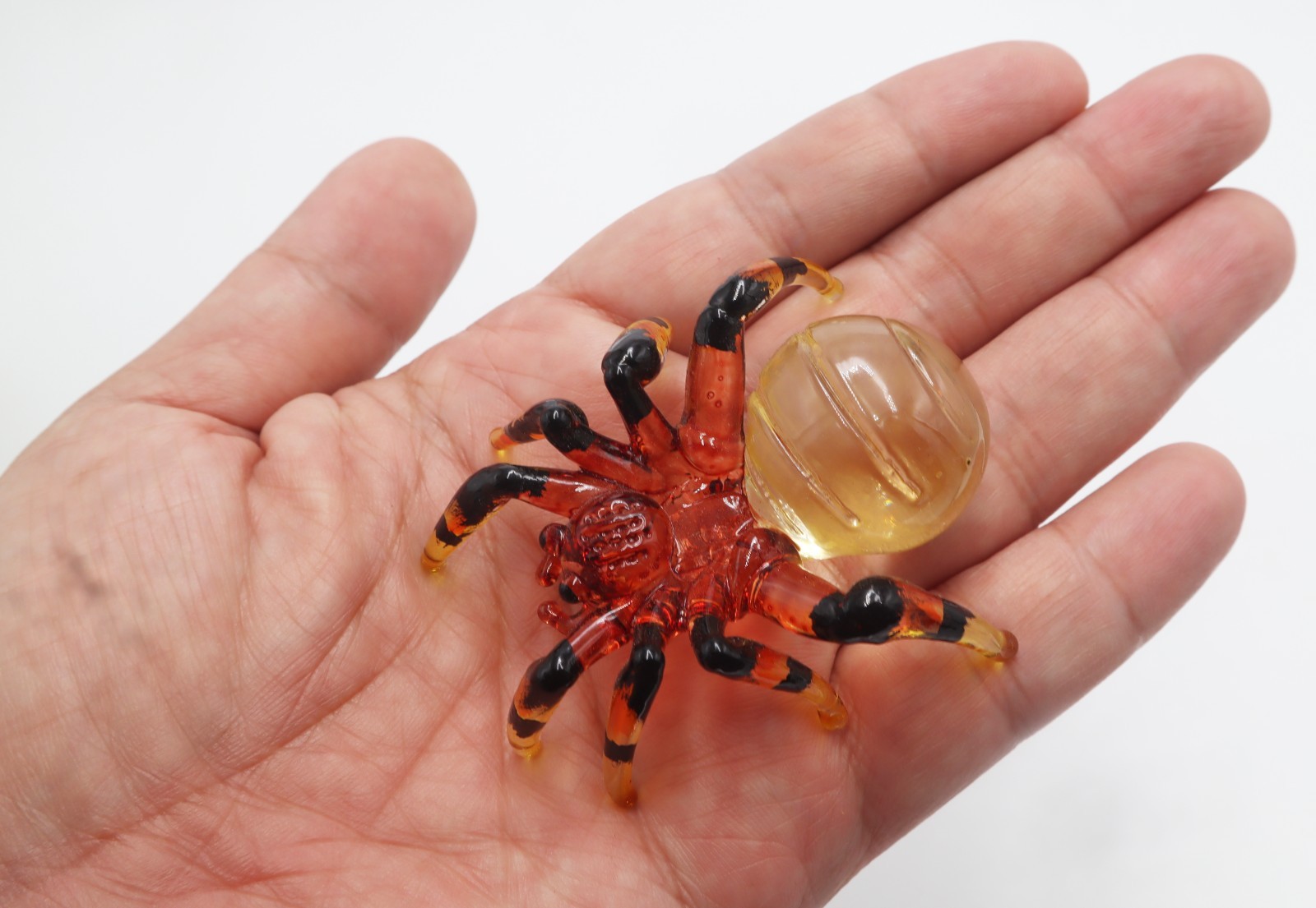 Colorful Hand Blown Glass Tarantula Spider Figurine Mini 2.5″ x 2.5″ x 1.5″