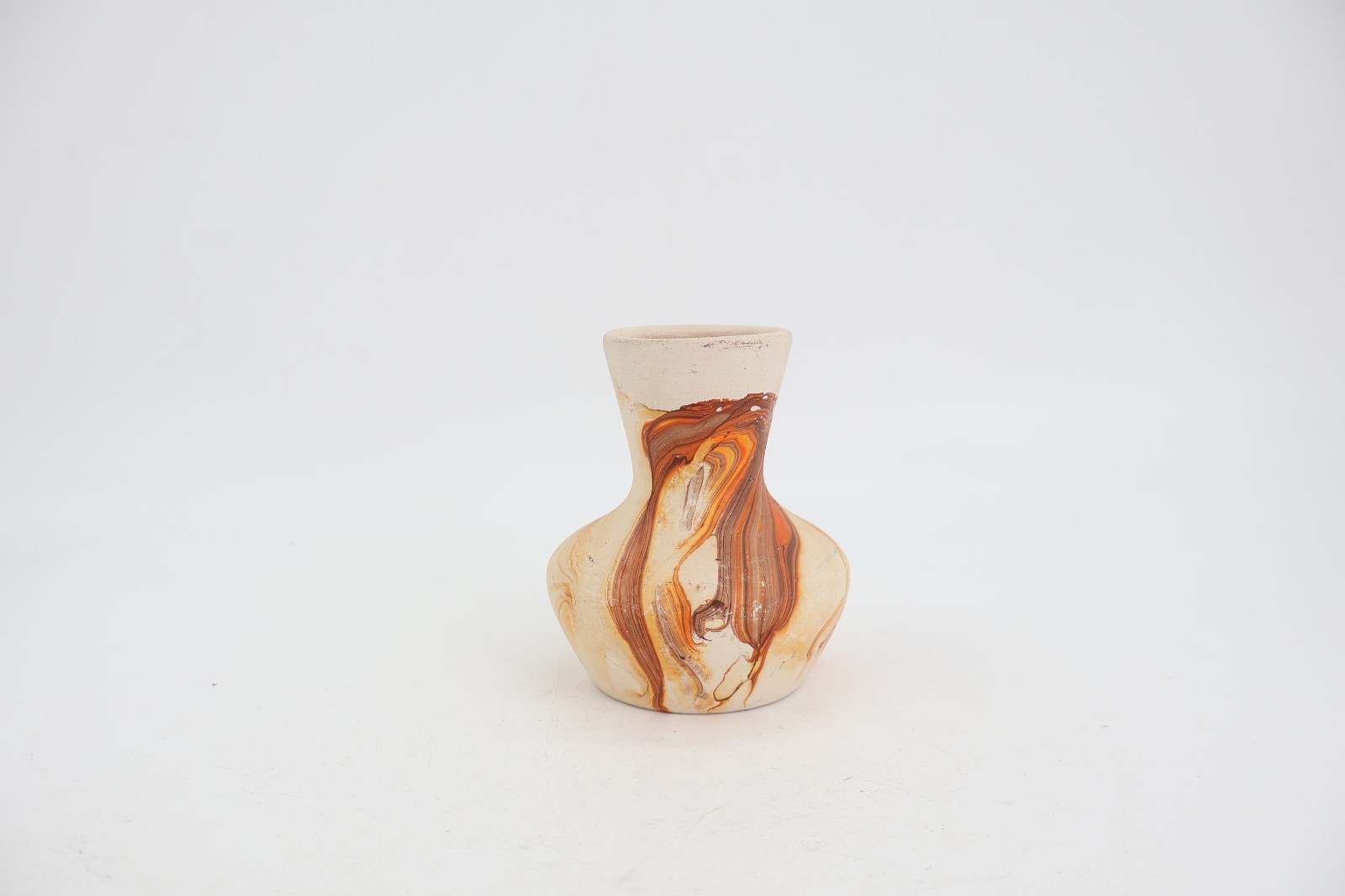 Vintage Nemadji Hand Made Orange Red Swirl Pottery Vase 3.5″ Inch Marked