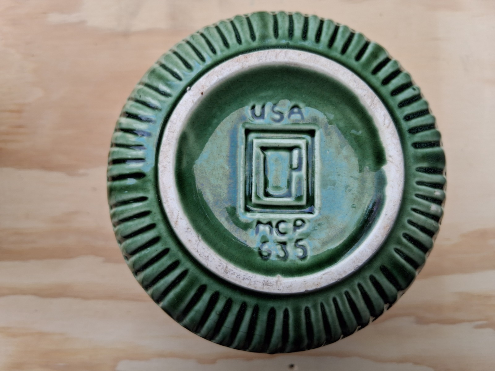 McCoy Pottery Green “stripe” 4in tall planter Round, RARE, Ceramic w/Tray Nice!