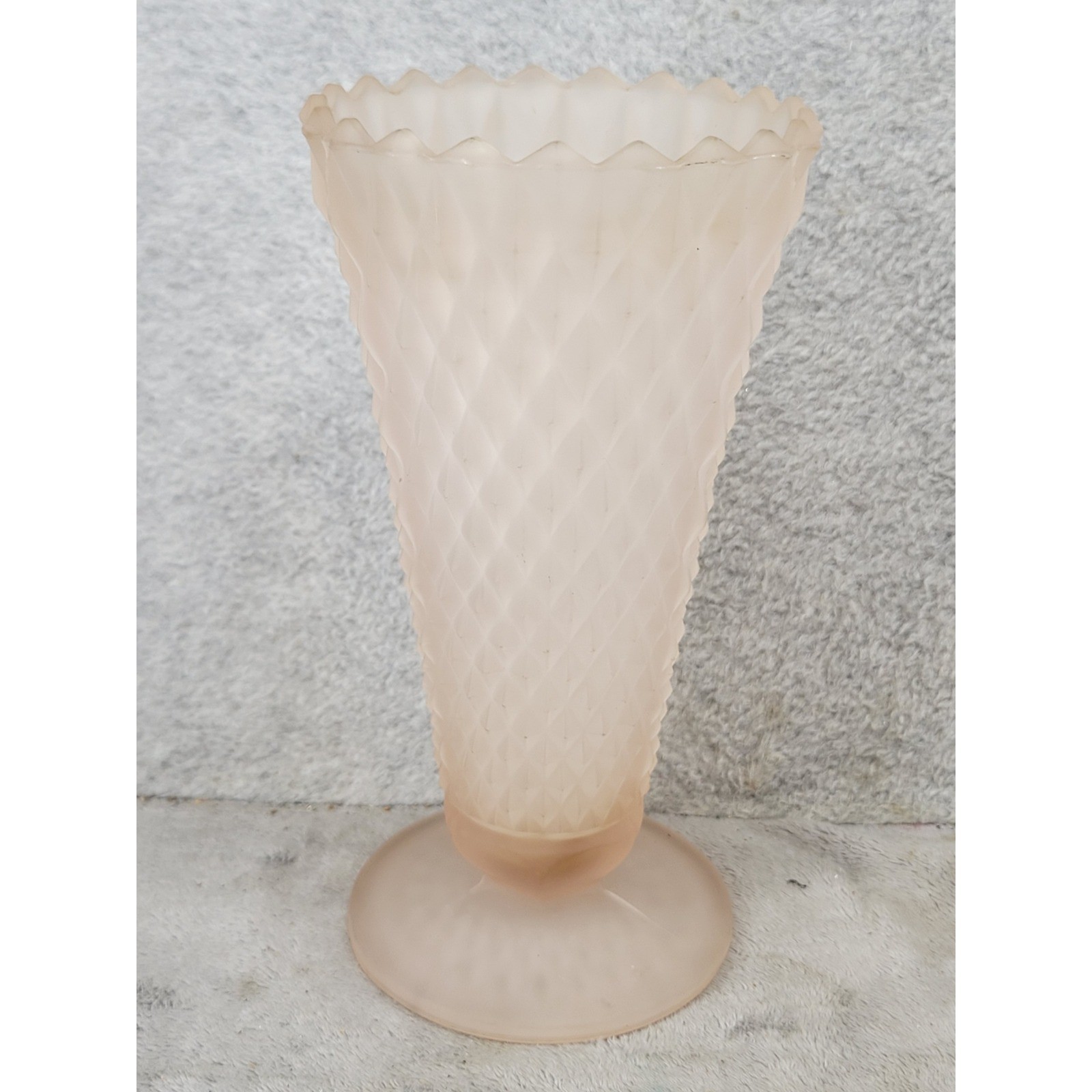 Vintage Pink Frosted Satin Glass Diamond Point Trumpet Vase Scalloped Rim 7.75″