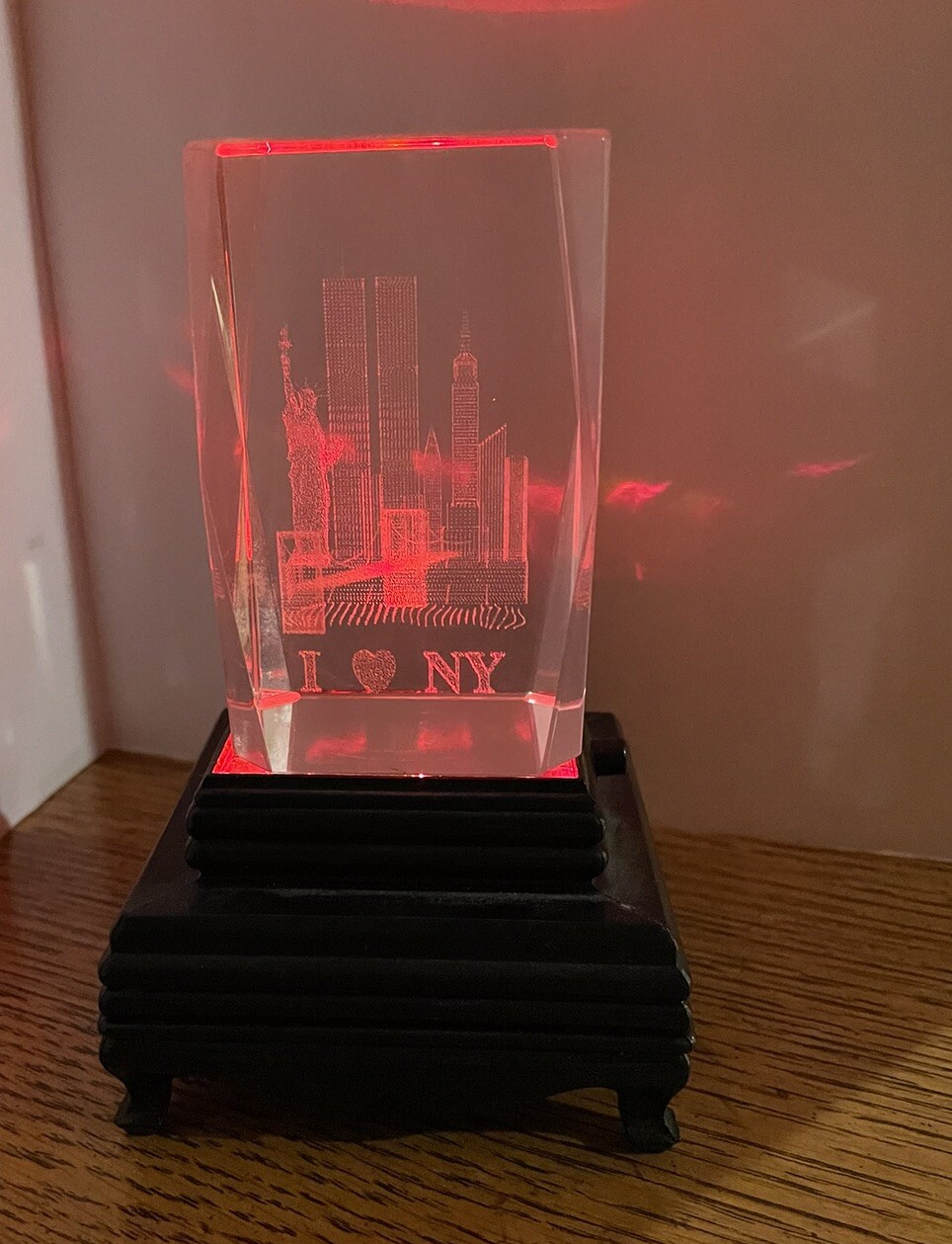 World Trade Center 9 11 WTC Twin Towers New York Paper Weight Vtg Lighted Stand