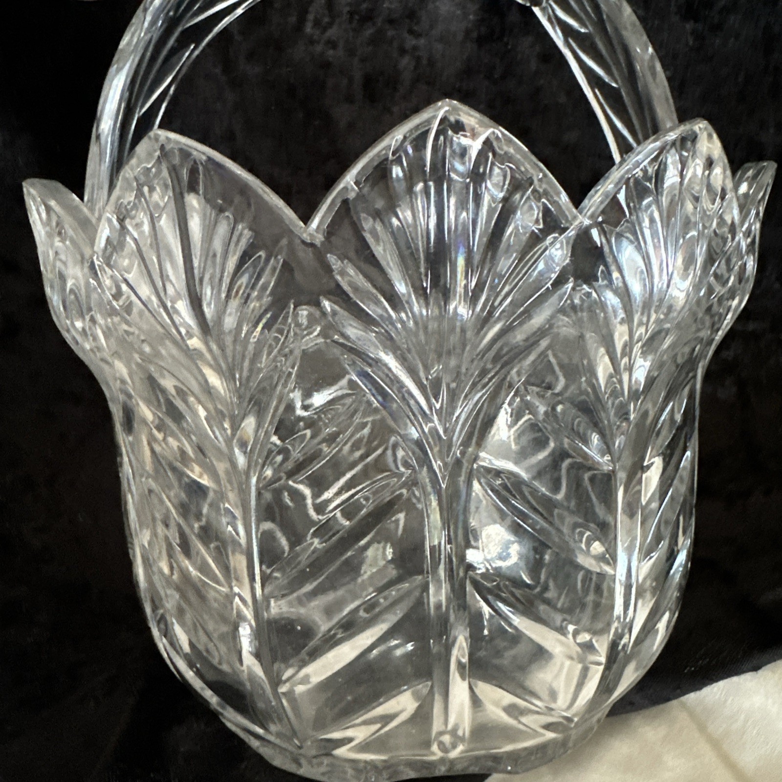 Vintage Crystal Glass Clear Handled Basket Leaf Design 8″Tall