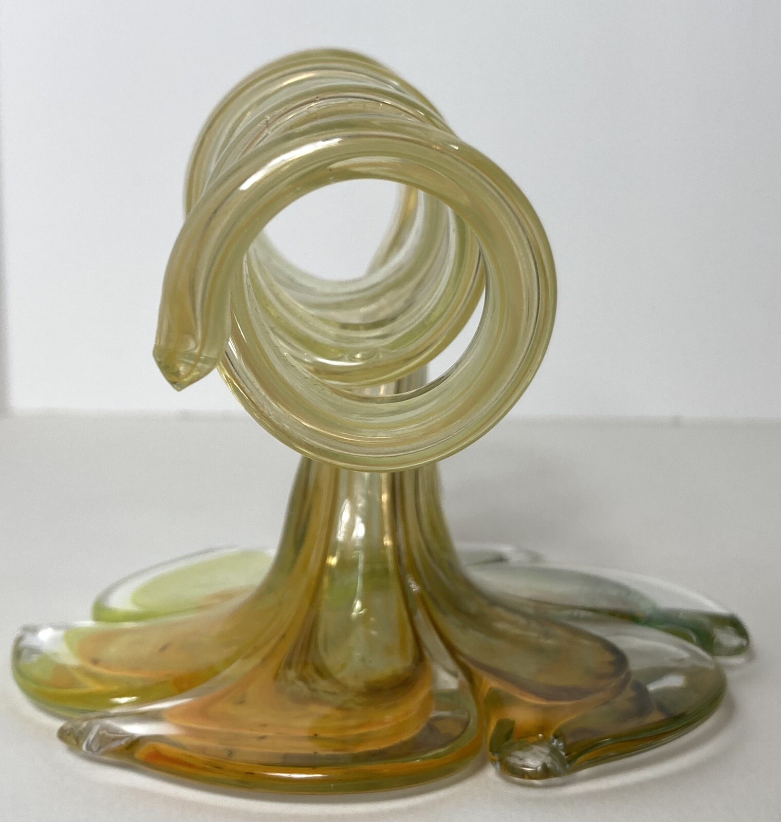 Art Glass FLOWER WITH SWIRLED STEM Clear Orange Yellow Green 4.5 Inches Tall