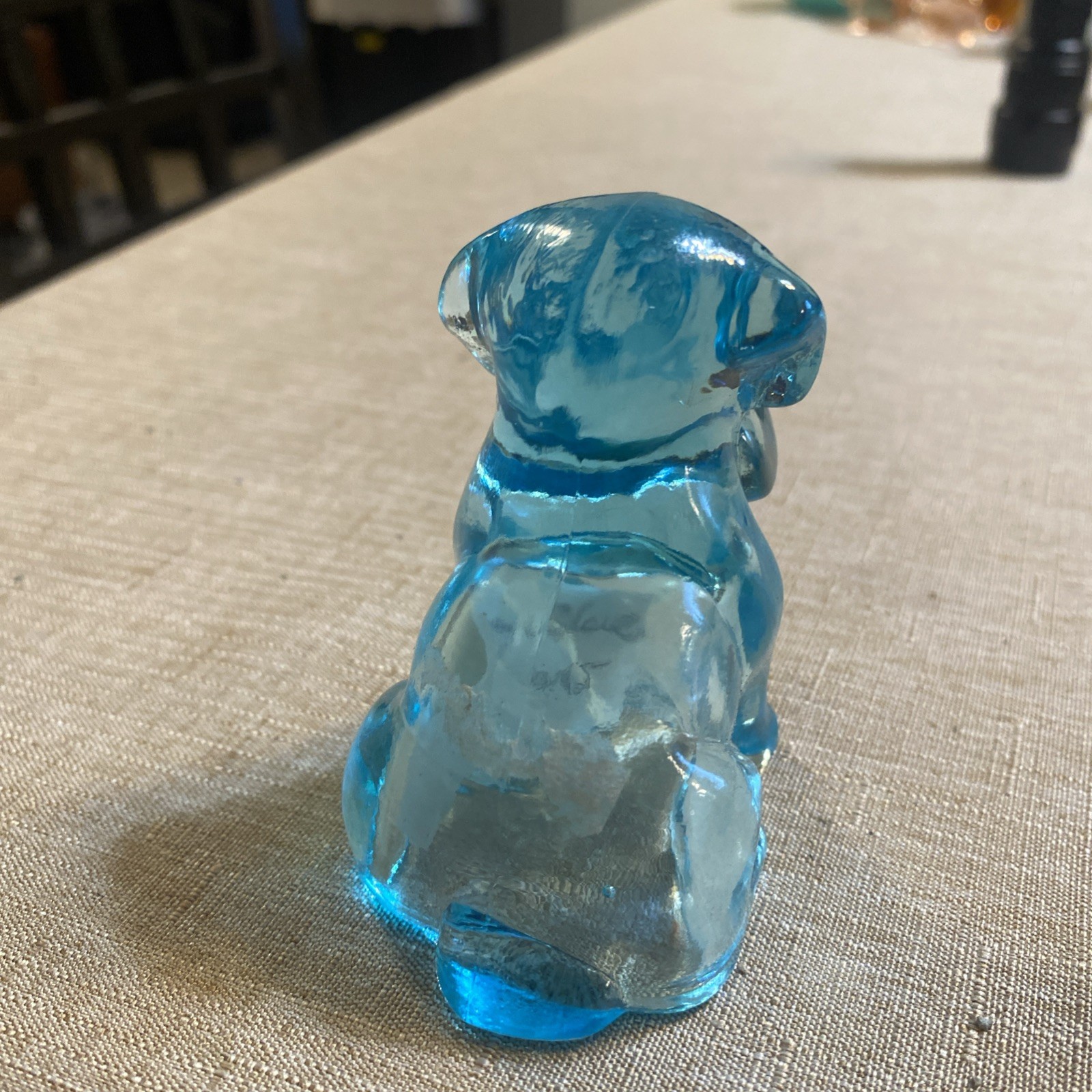 Boyd’s Crystal Art Glass Signed Bernard Boyd POOCHE sky blue #145