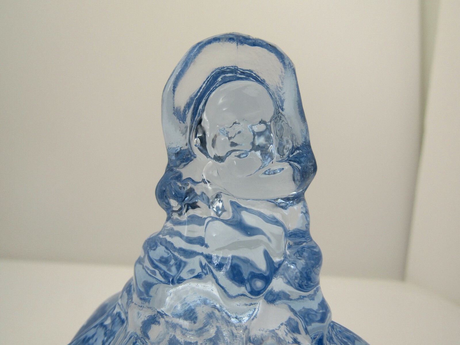Boyd Glass 1978-1983 Louise Doll Colonial Woman Willow Blue Vintage Figurine