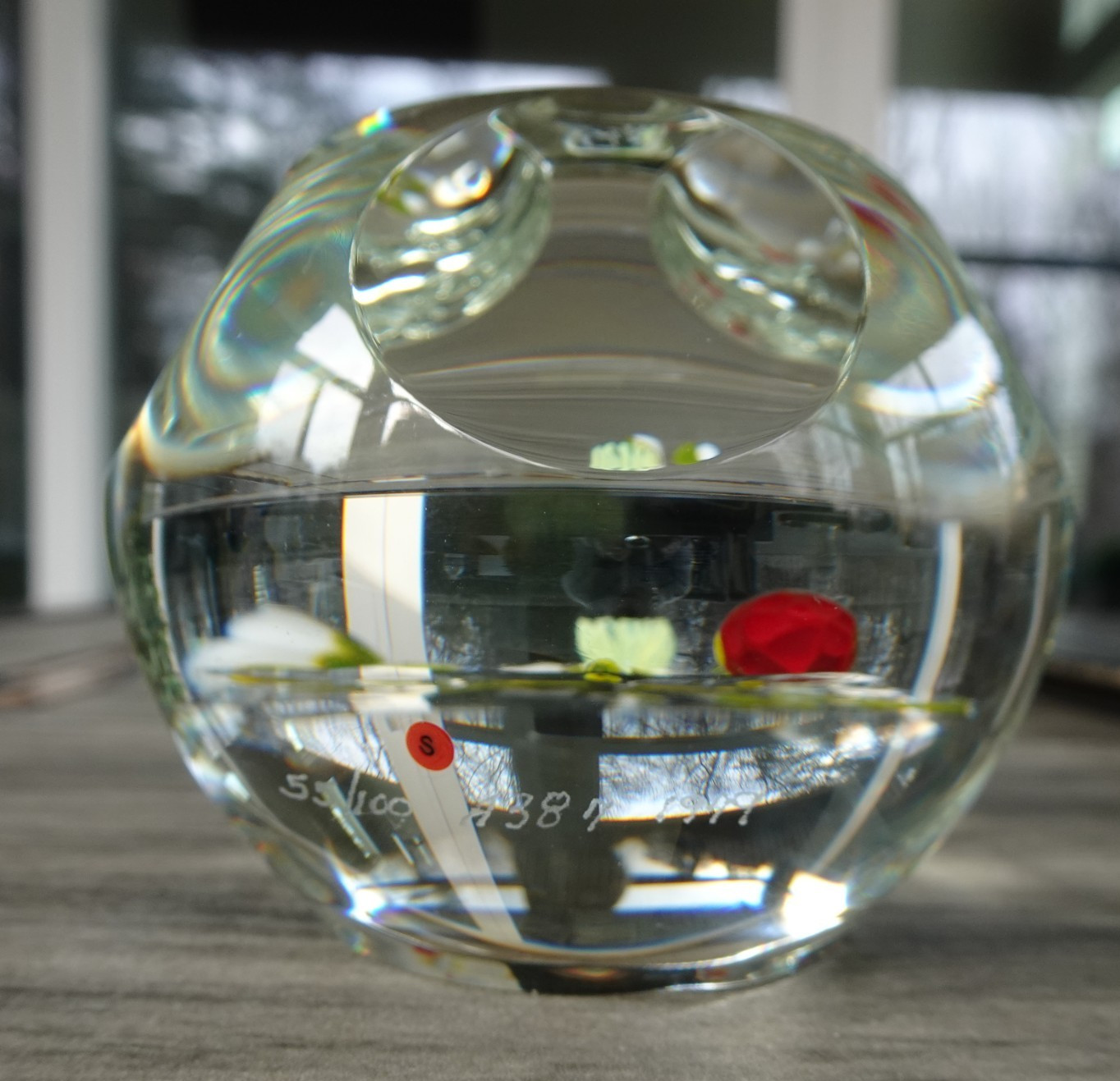 1979 Paul Stankard Faceted Art Glass Strawberry Blossom Bouquet Paperweight LE