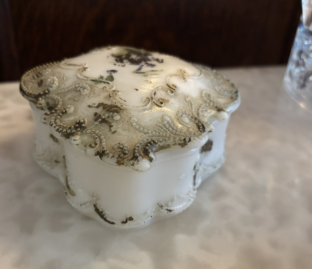 Antique Dithridge & Co late 1800’s Pair (2) White Milk Glass Jewel Boxes Rare