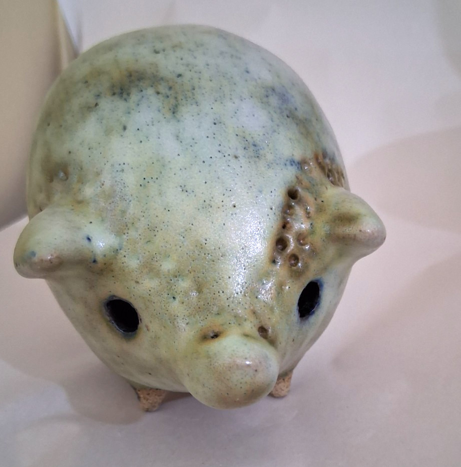 Peter’s Pottery SPECIAL PIG PRECIOUS Button Nose WITHOUT HOLES NEW MADE THIS WAY