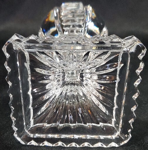 Hand Cut 24 % Lead Crystal Egg Sculpture