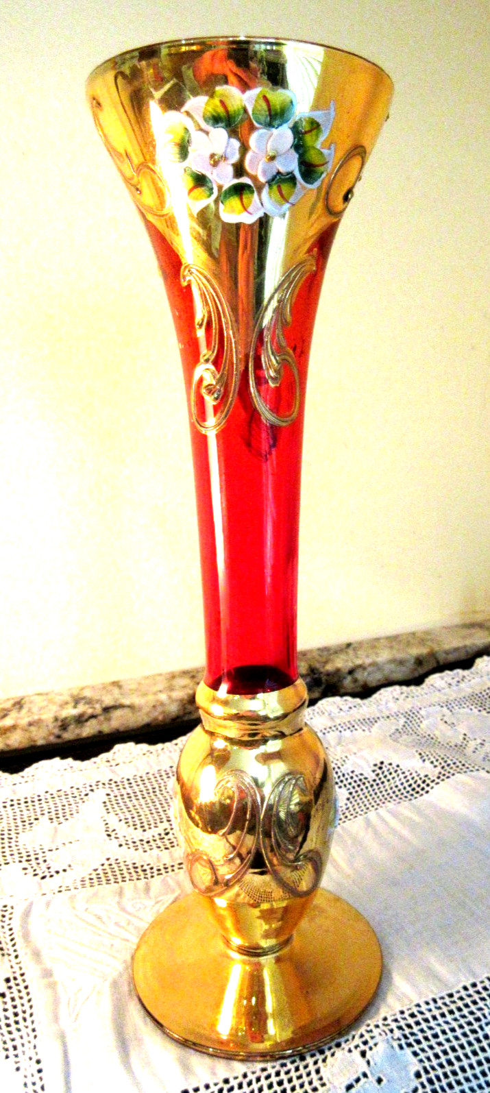 Murano Red Glass Vase Gold Overlay Ceramic Floral 10″ Vase Italy
