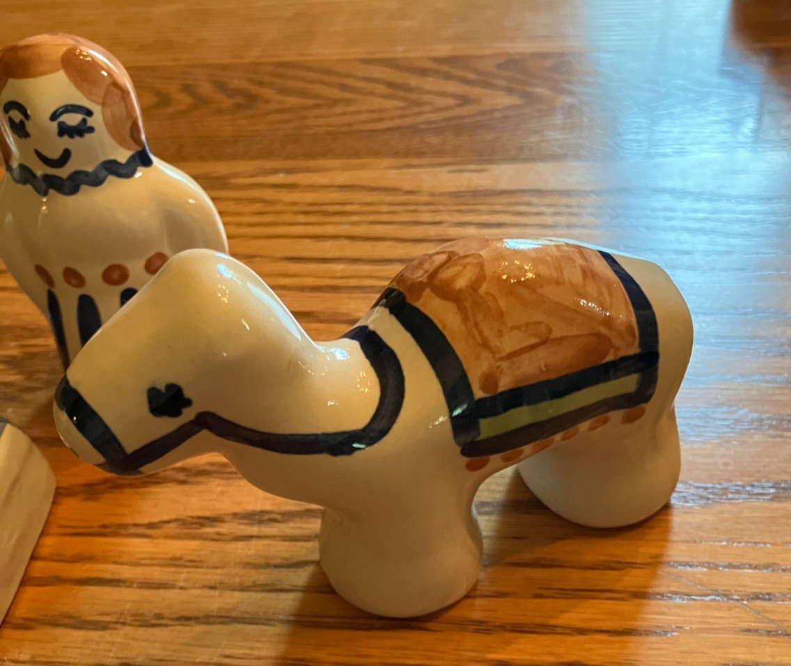 MA Hadley ~Pottery~Louisville, KY~7 Nativity Set Figures~ CHRISTMAS IN JULY!!