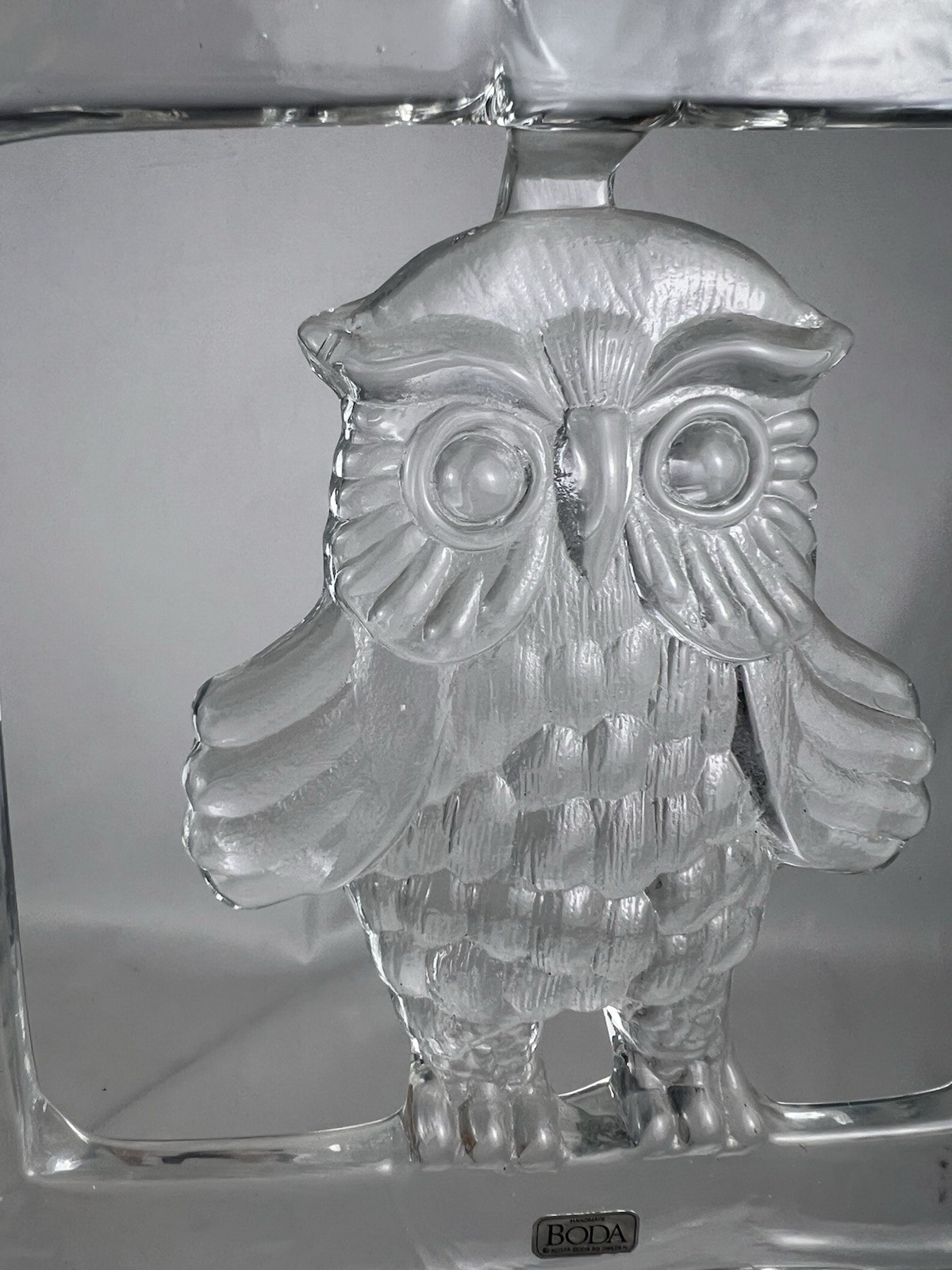 Kosta Boda Glass Owl Suncatcher by Bertil Vallien – Swedish Art Glass
