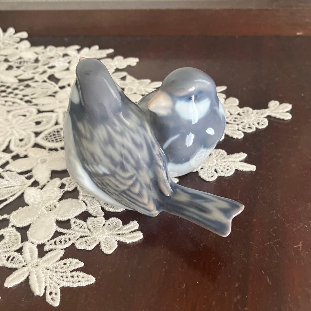 Royal Copenhagen Sparrow Lovebird Elegant Graceful Formal Luxury Denmark Japan