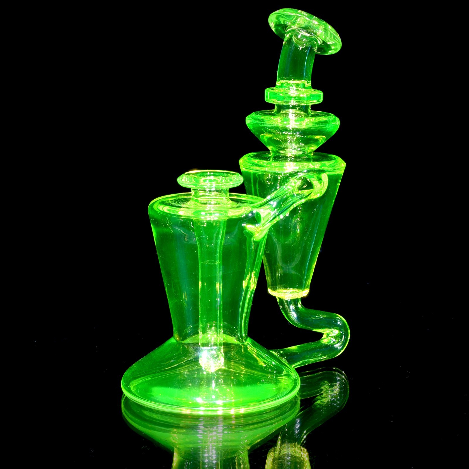 Captn Cronic Glass UV ReactiveIon RBR recycler banger Boro Heady Art Slurper rig