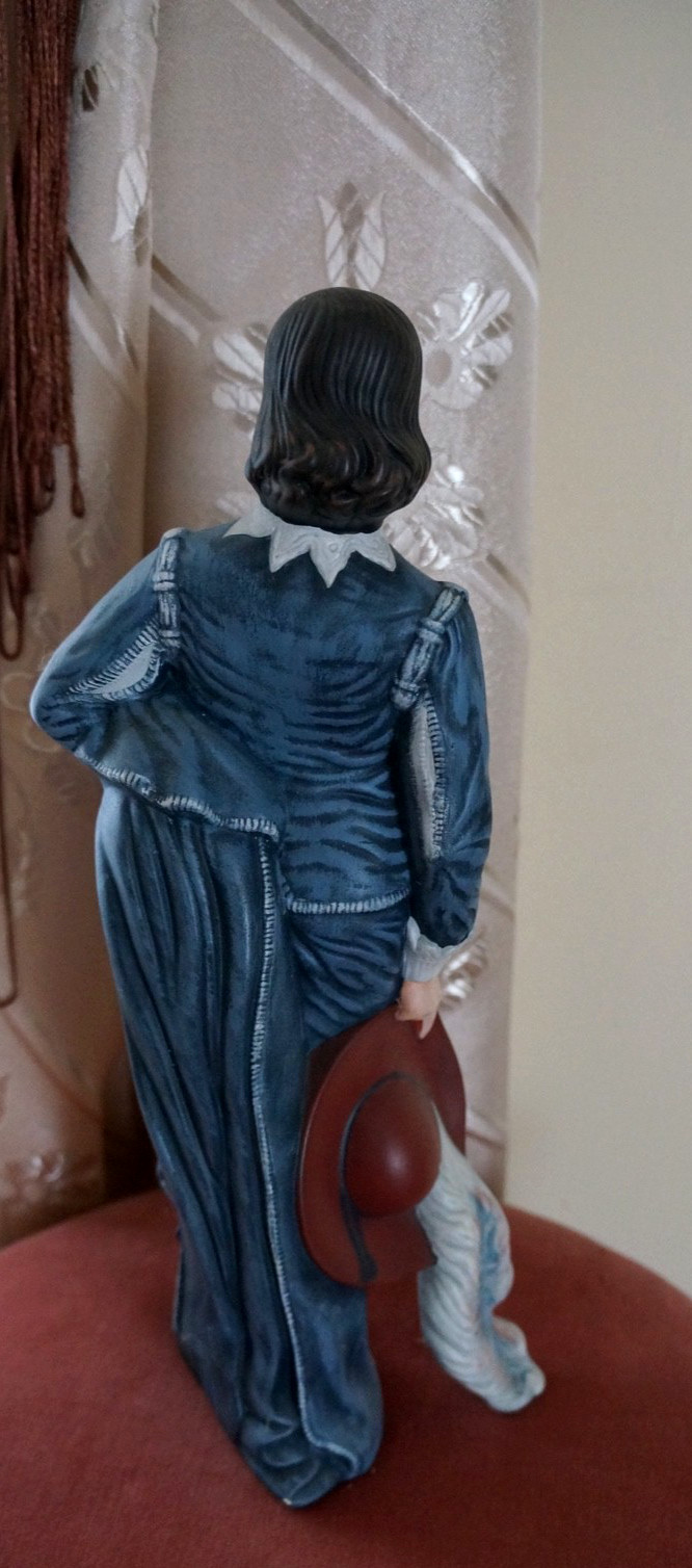 Vintage 12 1/2” BLUE BOY Figurine Ceramic Old Estate