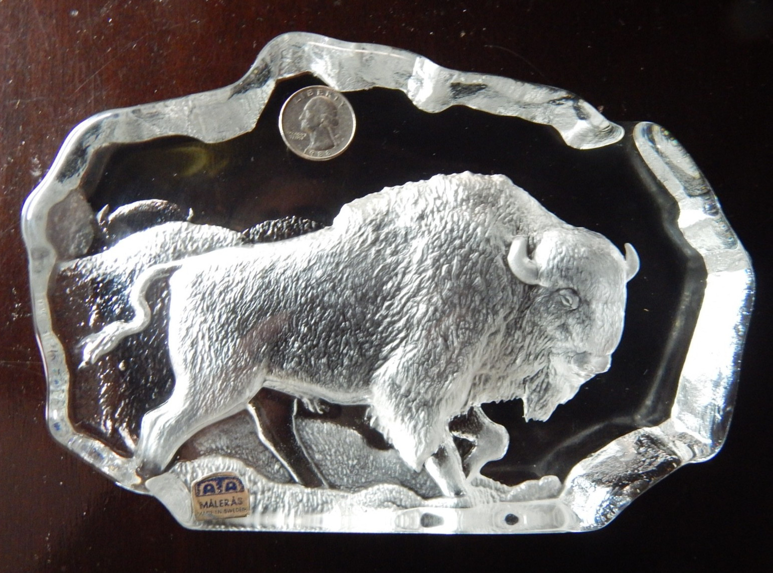 MATS JONASSON / Maleras Sweden- Large Etched Crystal Art Glass Buffalo 9.5″x6.5”