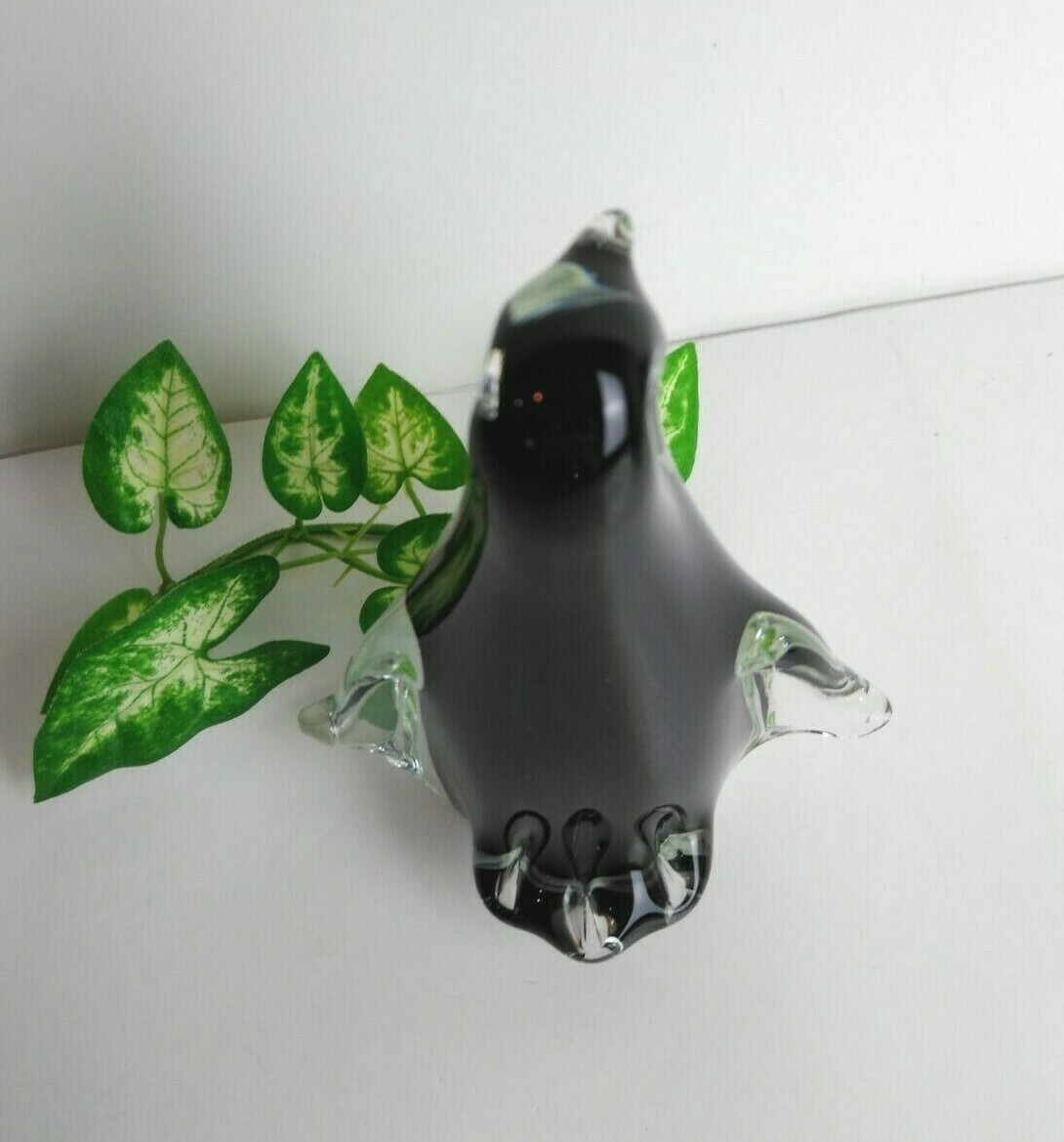 Vintage Murano Glass PENGUIN Black White & Clear Glass 5.5″ Tall 4″ wide