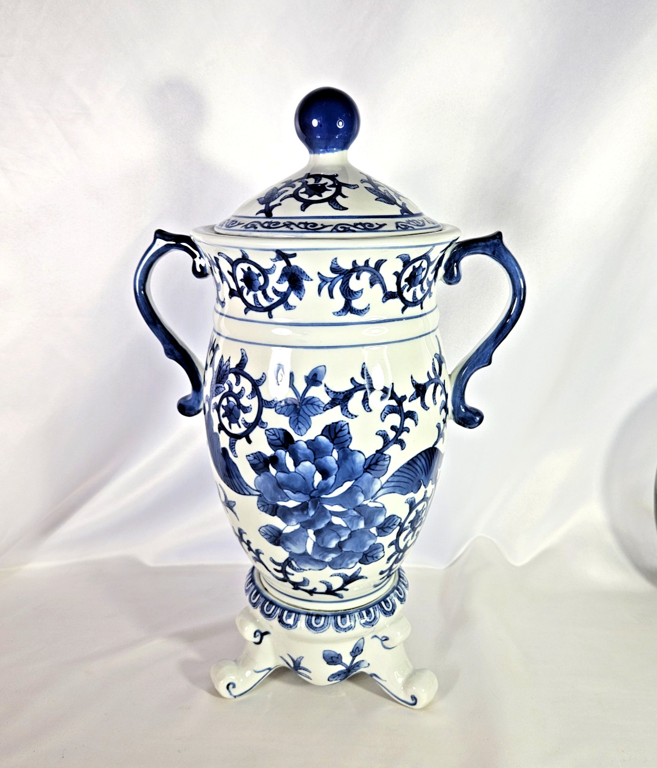 Vintage Bombay Company Blue and White Ceramic Ginger Jar Urn w/ Handles Feet Lid