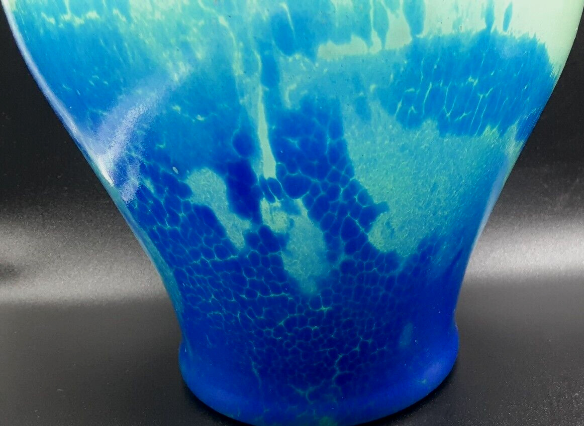 DESIGN GUILD green BLUE ROMANIAN ART GLASS ROPE PItcher VASE URN EXC! Romania