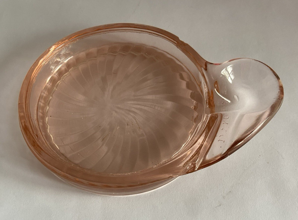Pink Depression Glass Ashtray Swirl Coaster Pat# 1662146 Trinket Tray Thumb FLAW