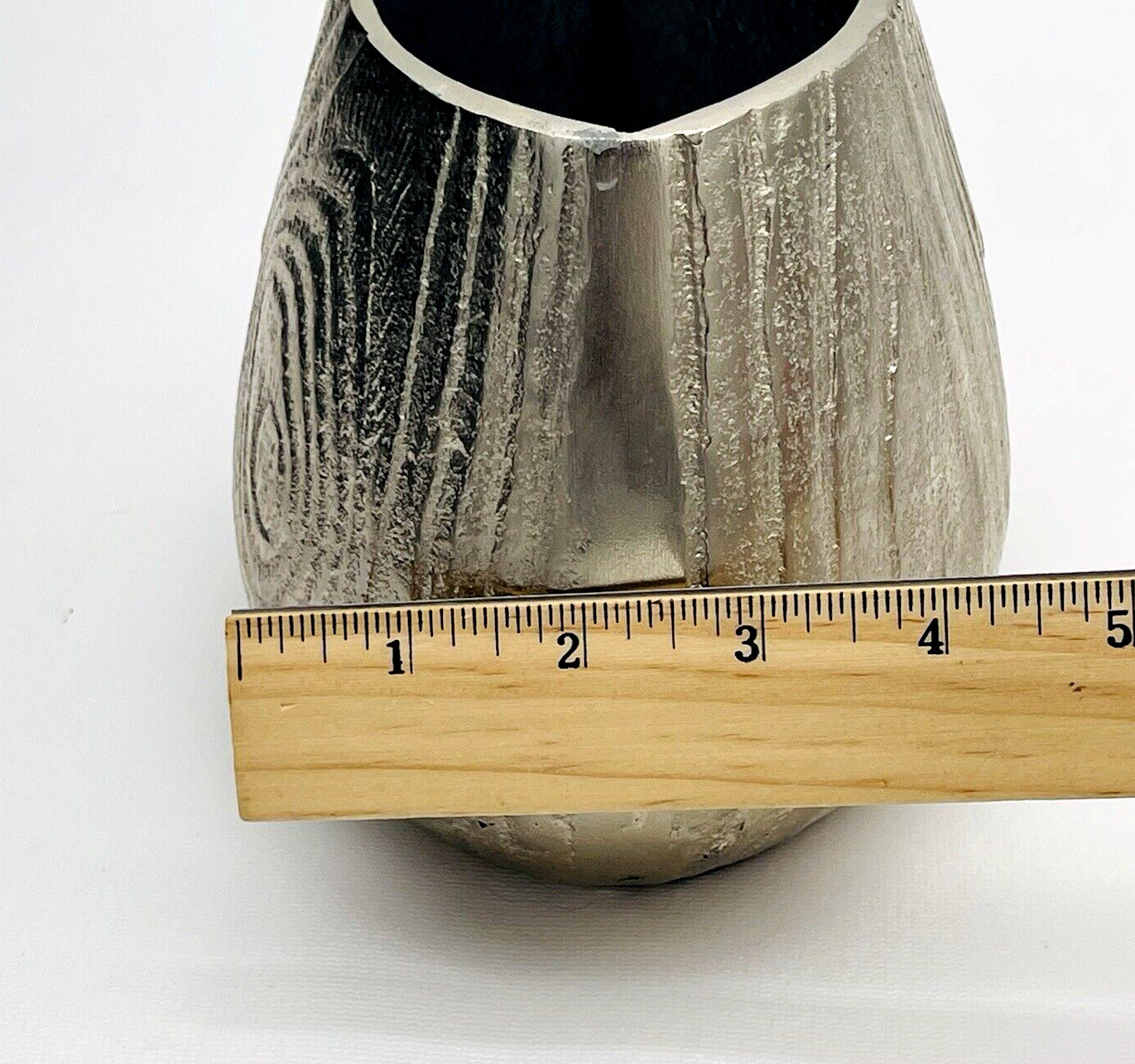 Indoor Planter Pot Vase Metallic Aluminum Finish Tree Rings Nature 7″ x 5″